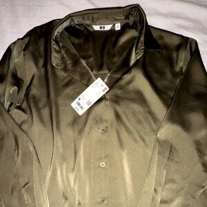 Uniqlo Satin Olive Green Blouse | Women’s Medium | New With Tags